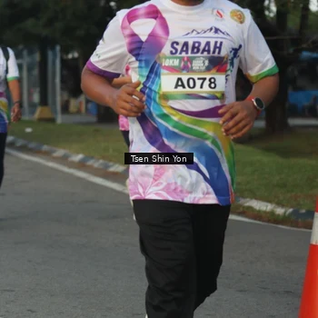 Runner Photo 6085784