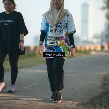 Runner Photo 6085785