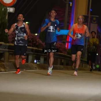Runner Photo 6085787