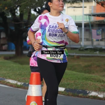 Runner Photo 6085796