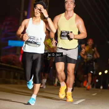Runner Photo 6085811