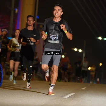 Runner Photo 6085813
