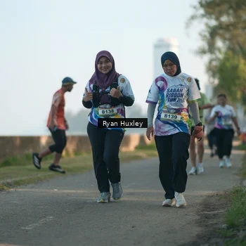 Runner Photo 6085816
