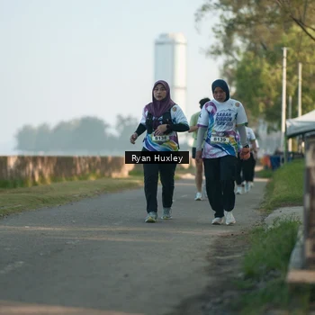 Runner Photo 6085817
