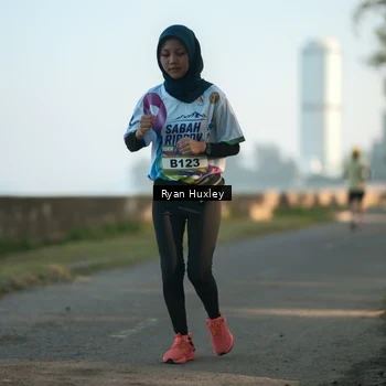 Runner Photo 6085834