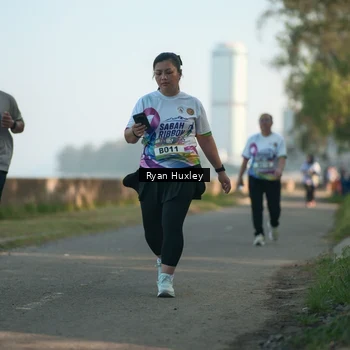 Runner Photo 6085836