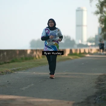 Runner Photo 6085857