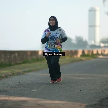 Runner Photo 6085860