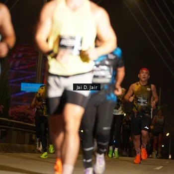 Runner Photo 6085880