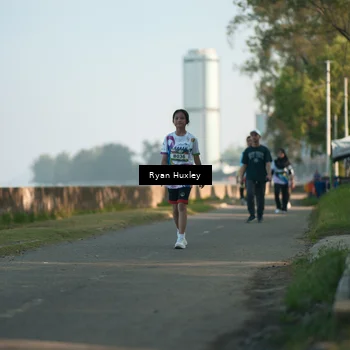 Runner Photo 6085898