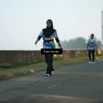 Runner Photo 6085913