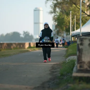 Runner Photo 6085936