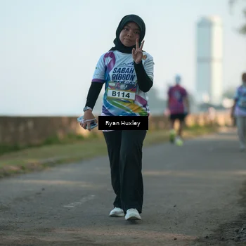 Runner Photo 6086006