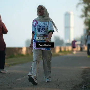 Runner Photo 6086010