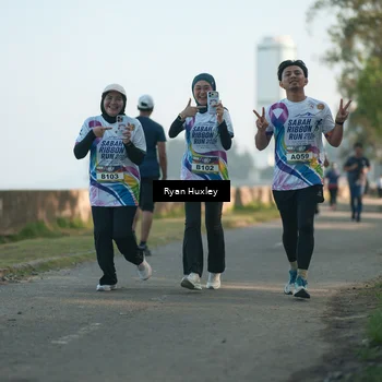 Runner Photo 6086013