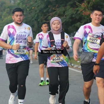 Runner Photo 6086020