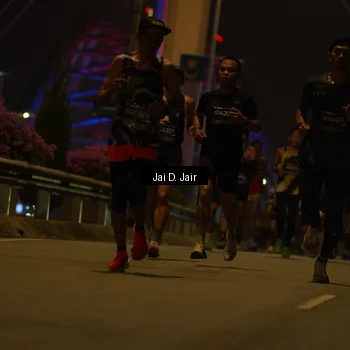 Runner Photo 6086025