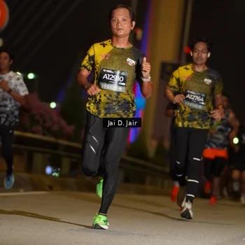 Runner Photo 6086040
