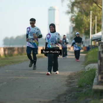 Runner Photo 6086045