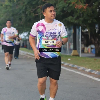 Runner Photo 6086053