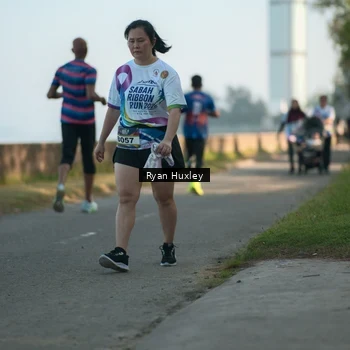 Runner Photo 6086083