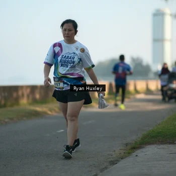 Runner Photo 6086089