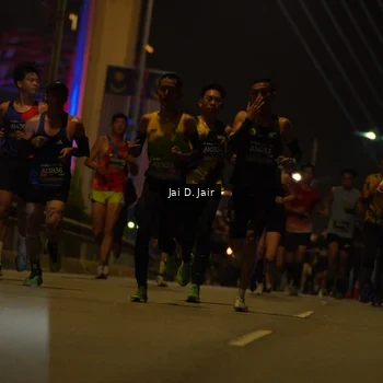 Runner Photo 6086094
