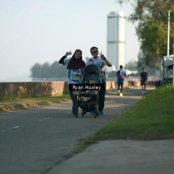 Runner Photo 6086098