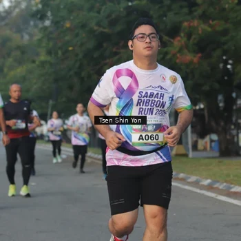 Runner Photo 6086103