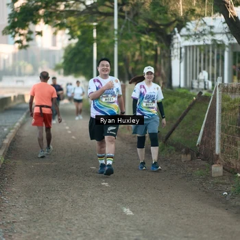 Runner Photo 6086111