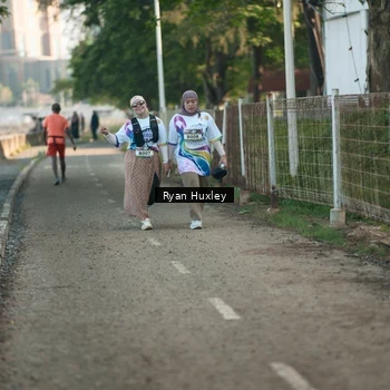 Runner Photo 6086127