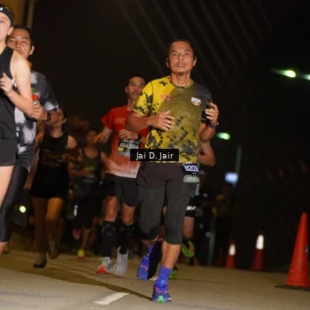 Runner Photo 6086129