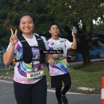 Runner Photo 6086170