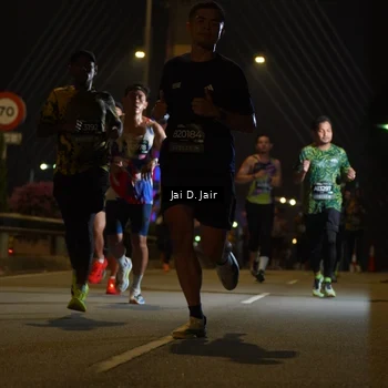Runner Photo 6086297