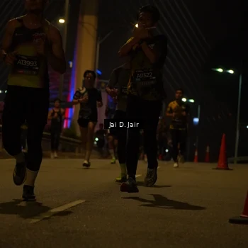 Runner Photo 6086313
