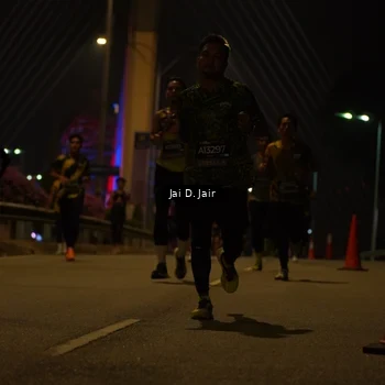 Runner Photo 6086319
