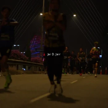 Runner Photo 6086330