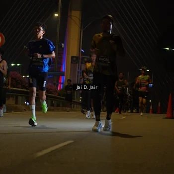 Runner Photo 6086331