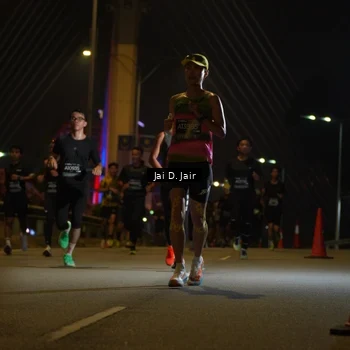 Runner Photo 6086341