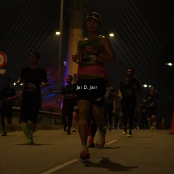 Runner Photo 6086350