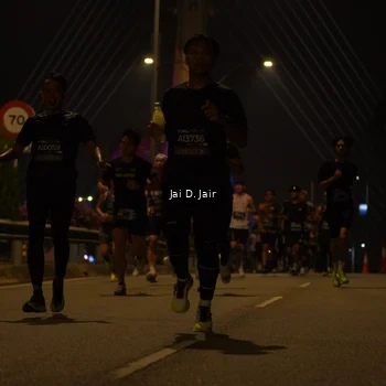 Runner Photo 6086356