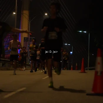 Runner Photo 6086370