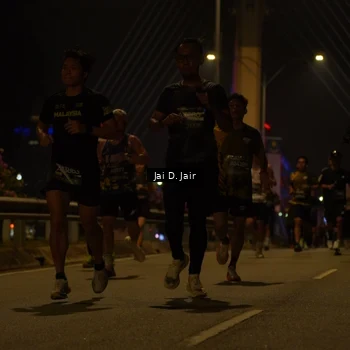 Runner Photo 6086376