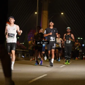 Runner Photo 6086379