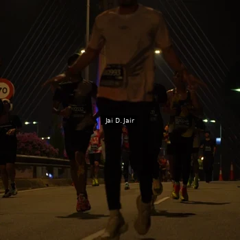 Runner Photo 6086404