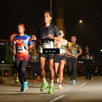 Runner Photo 6086419