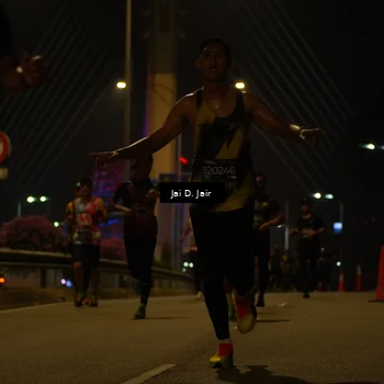 Runner Photo 6086421