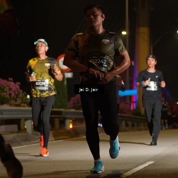 Runner Photo 6086446