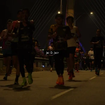 Runner Photo 6086497
