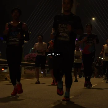 Runner Photo 6086515